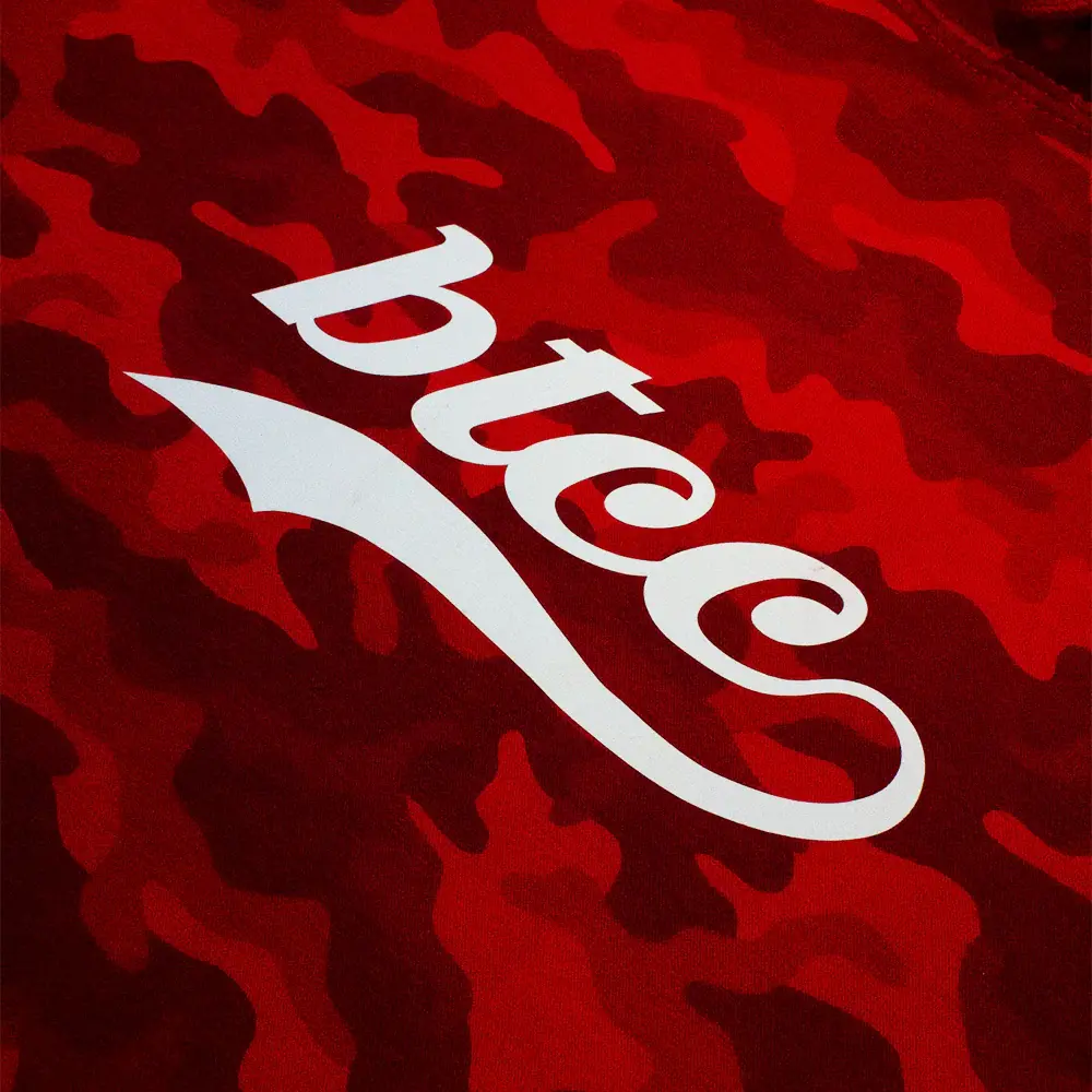 btcc_20camo_20hoodie_203_2048x.webp